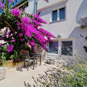 https://studio-city-garden.in-istria.net