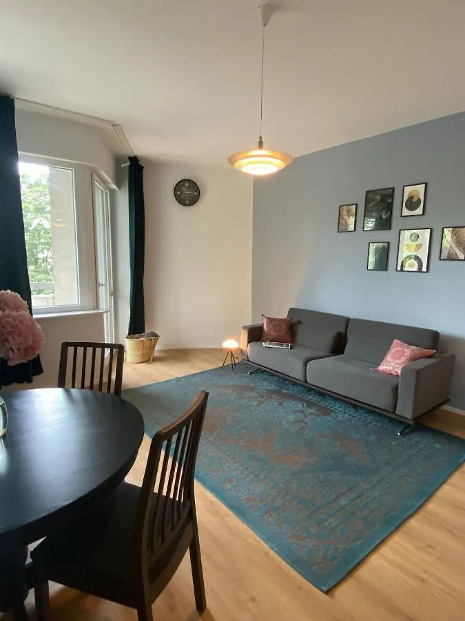 Beautiful Apartment With Balcony 柏林
